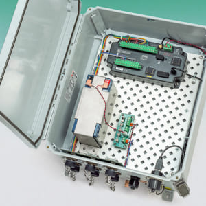 Bộ ghi dữ liệu dòng 8600/ 8600 Series Dataloggers | Model 8600 Series– Geokon.USA