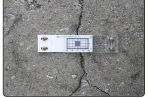 Thiết bị đo biến dạng vết nứt Nhựa Plastic crack meters – ACE.Hàn Quốc
